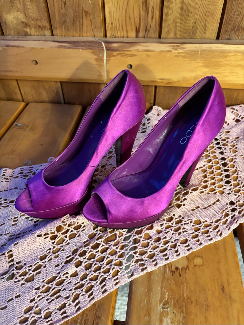 ALDO Purple Satin Peep-Toe Platform Heels Pumps - Size EU 37 (US 6.5/7)